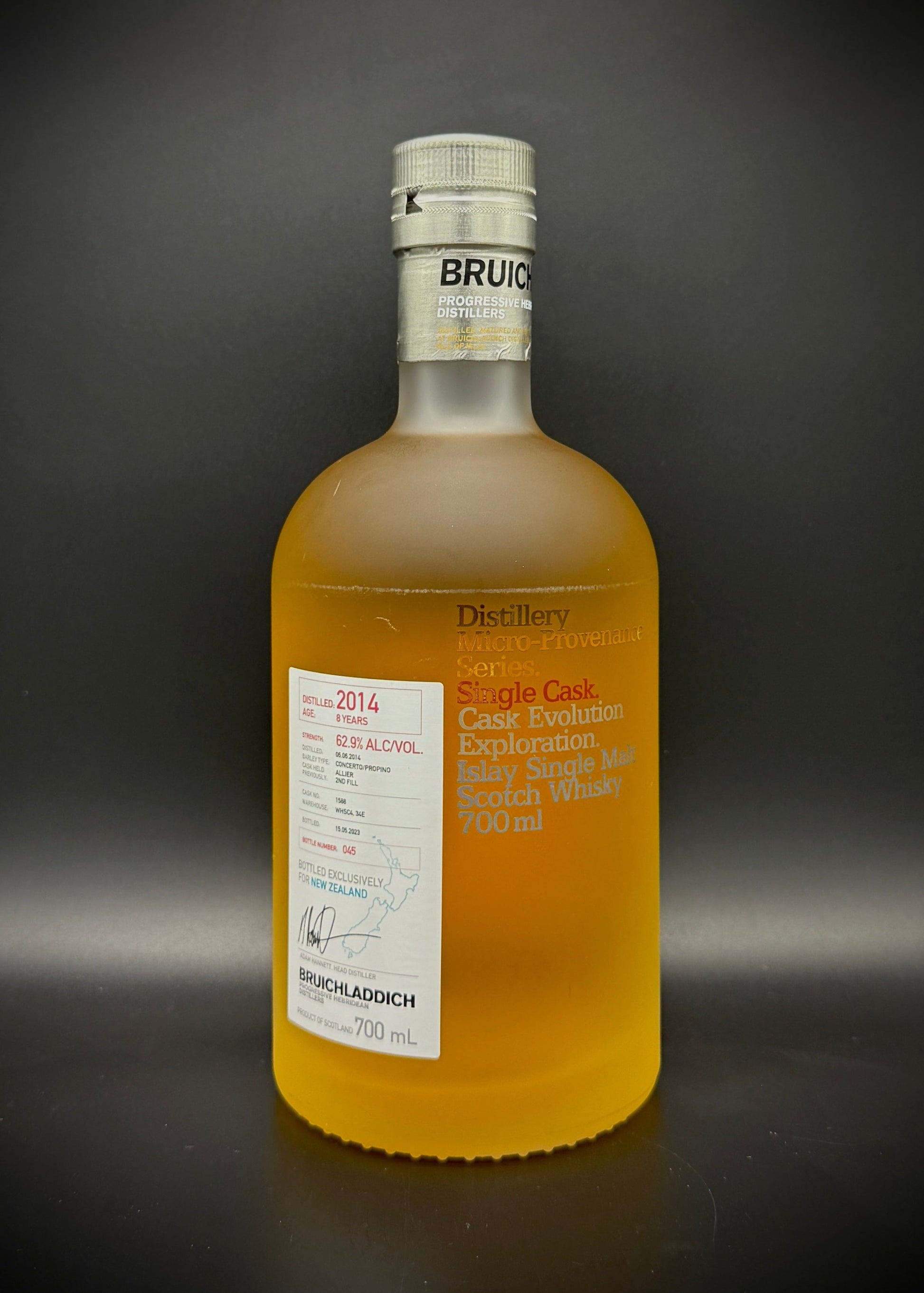 Horny Pony  Bruichladdich 8y/o 2014 Allier 2nd Fill Cask#1588 Micro Provenance NZ Exclusive 62.9%Abv 30ml